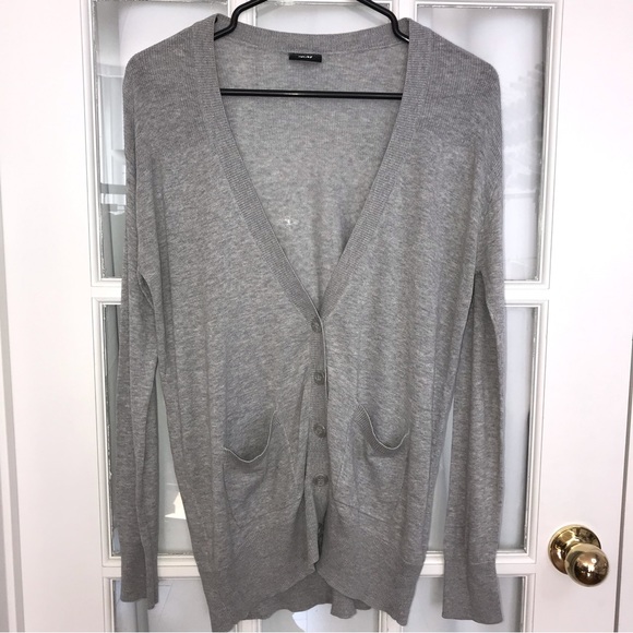 H&M Gray Cardigan Size Medium? Patch Pockets Long Sleeve - Picture 1 of 4